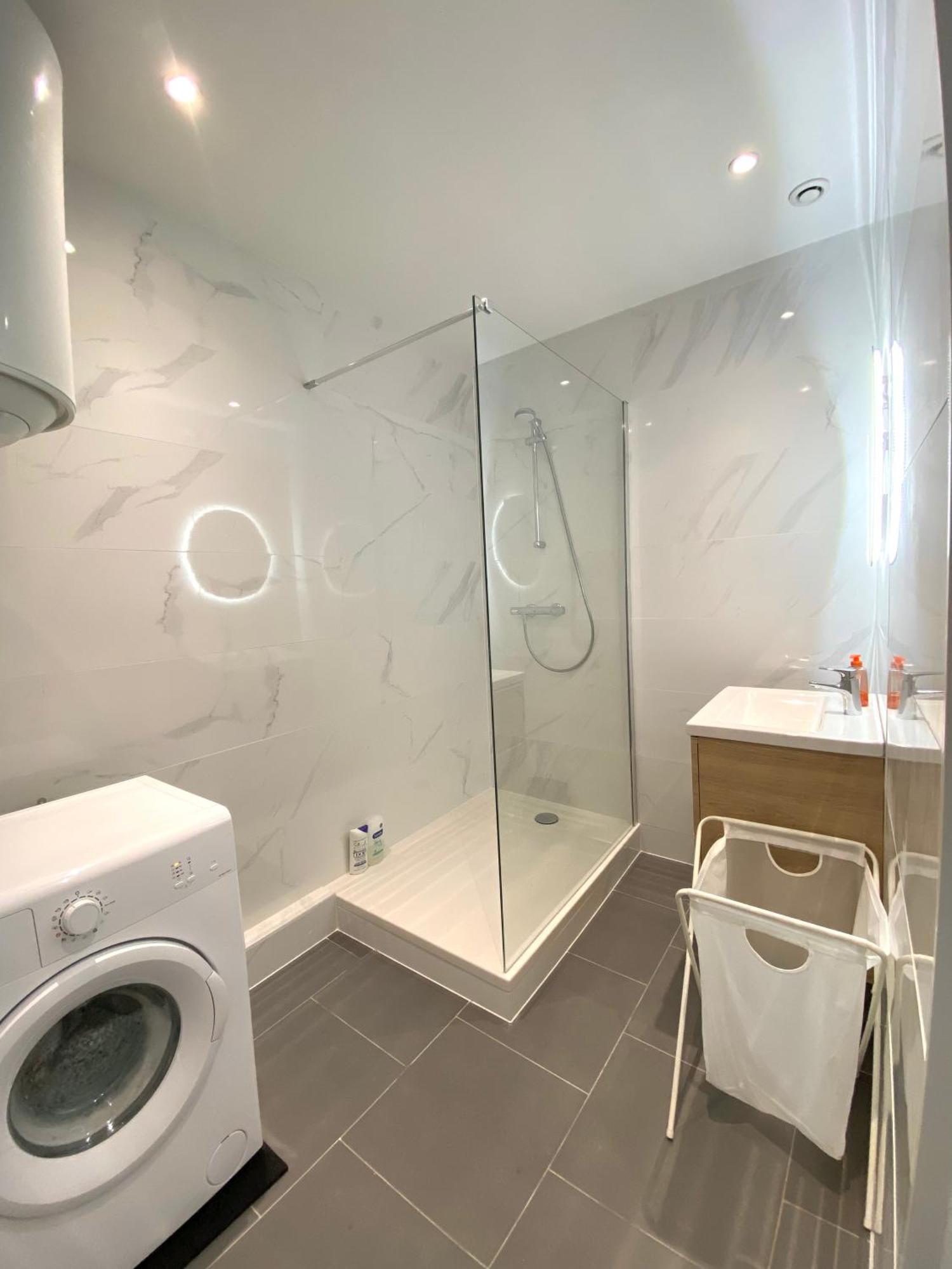 Magnifique T2 40M2 Lumineux, Moderne Et Renove Avec Fibre Belfort Exterior foto